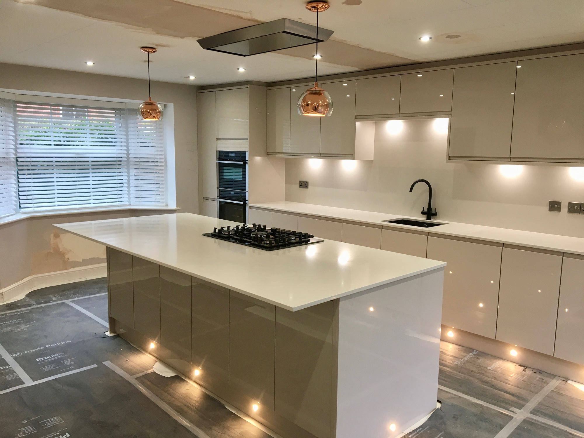 Kitchens & Bathrooms — photo 11