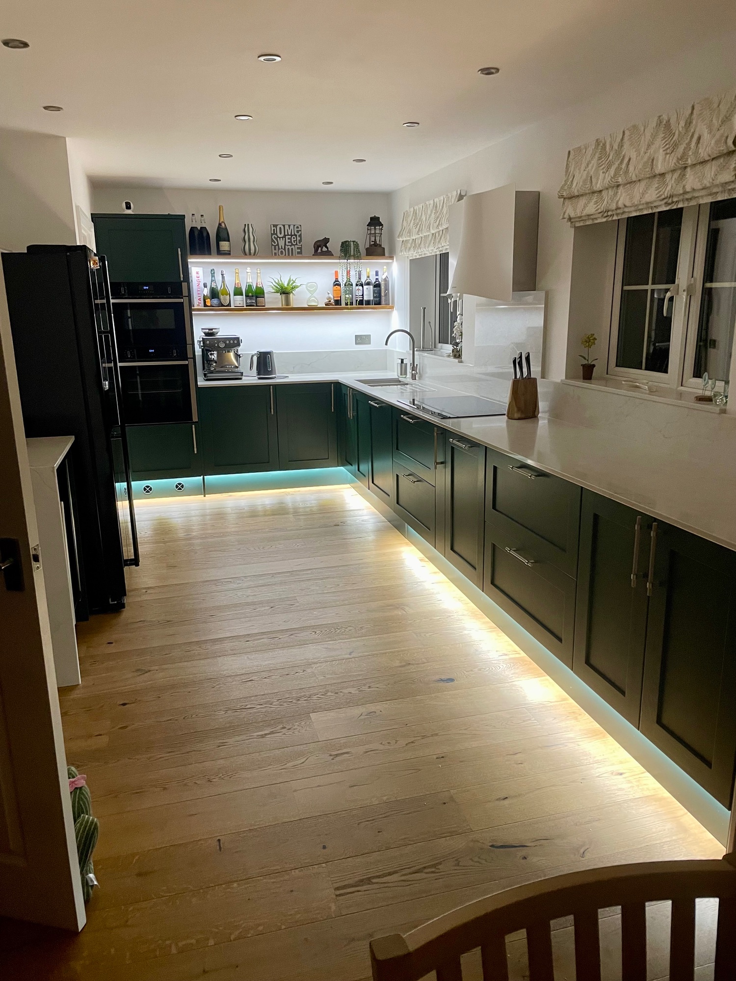 Kitchens & Bathrooms — photo 19