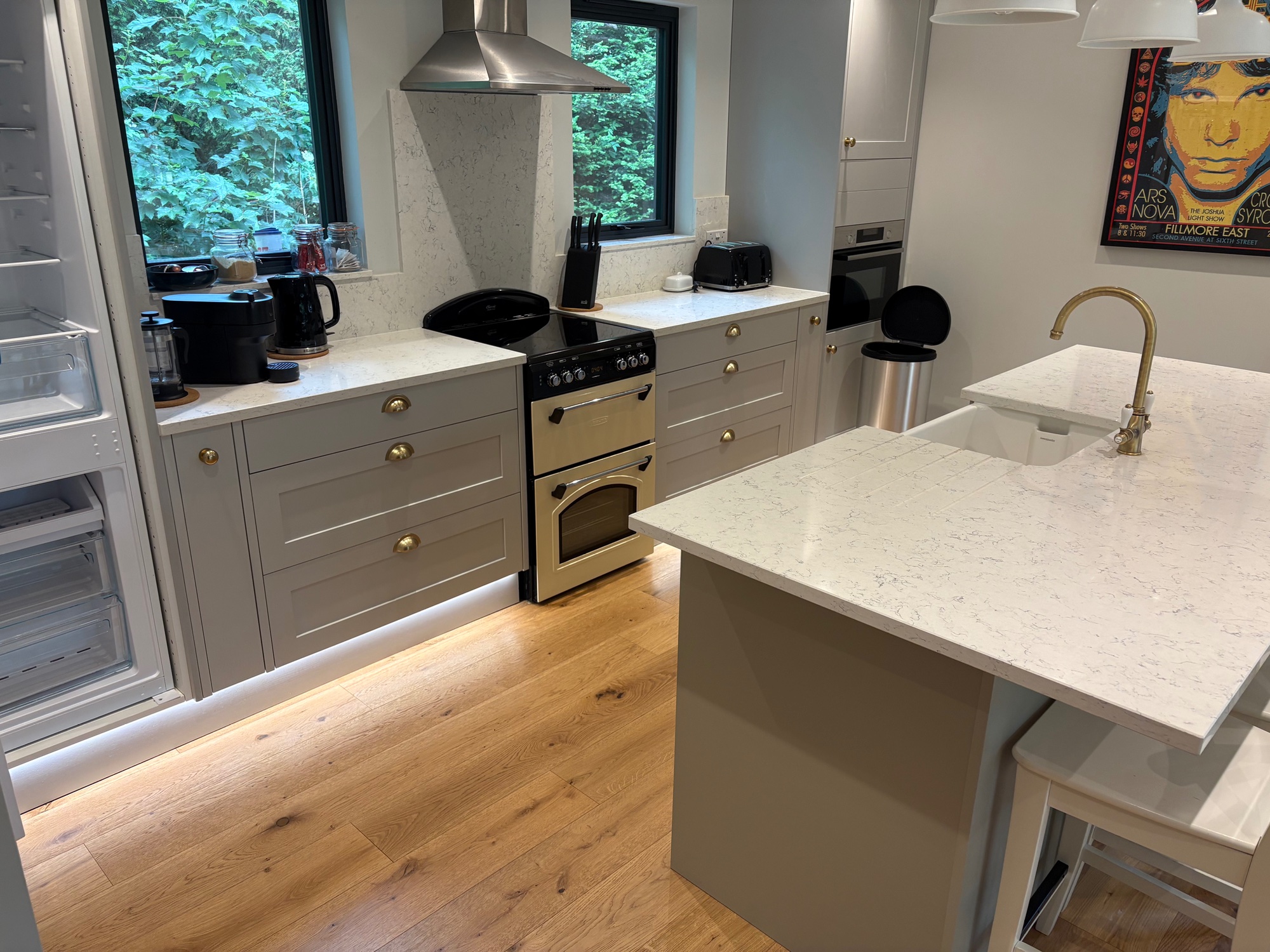 Kitchens & Bathrooms — photo 31
