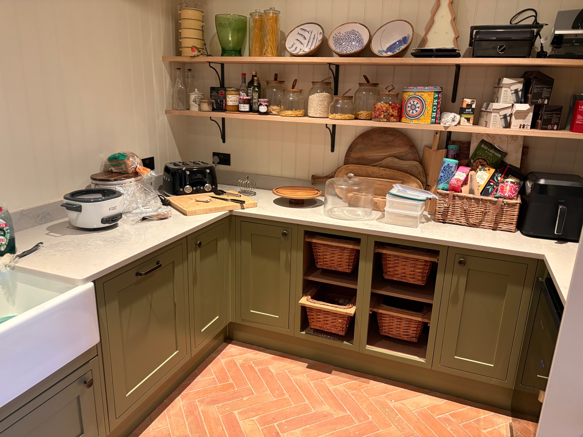 Kitchens & Bathrooms — photo 34