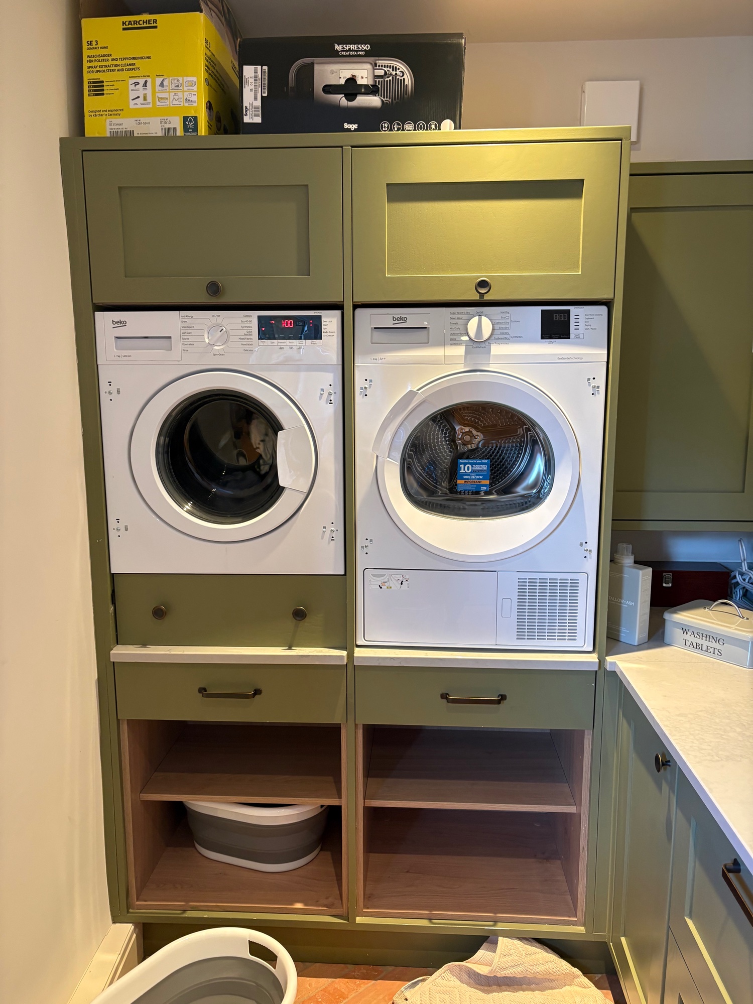 Kitchens & Bathrooms — photo 38